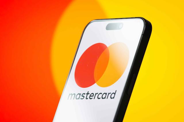 Mastercard and Fiserv Join Forces to Boost Adoption of Stablecoin FIUSD